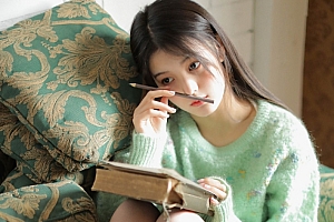 长腿丝袜高清美女图片